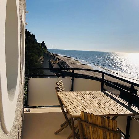 Hotel Le Paquebot Villerville Zewnętrze zdjęcie