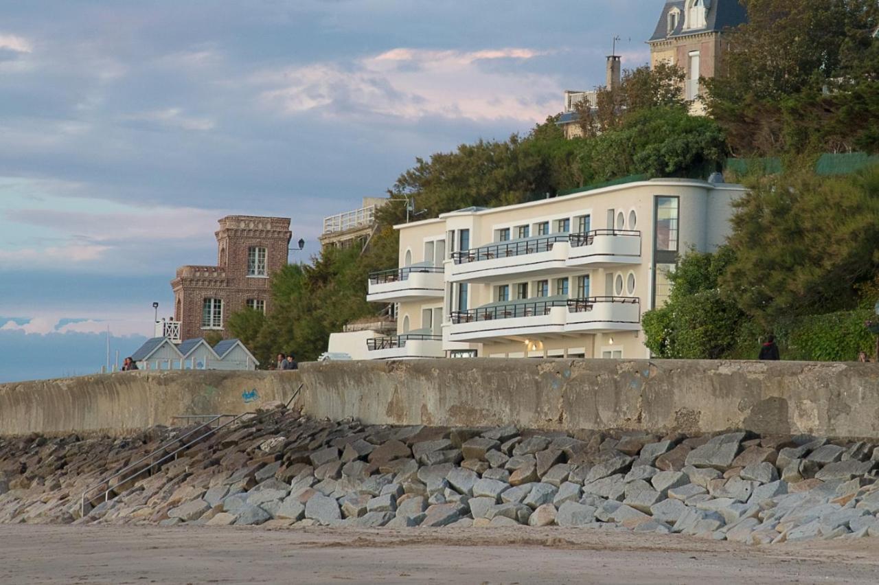 Hotel Le Paquebot Villerville Zewnętrze zdjęcie